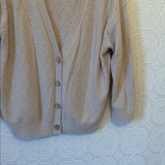 Barefoot Dreams® Diamond Pointelle Cardigan in Chai Size XL - Picture 4 of 5